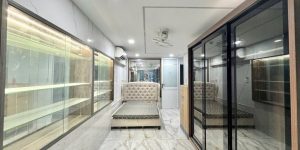 [O2372*] KHÔNG BAO GIỜ TRỐNG PHÒNG - SÁT ĐH VĂN LANG