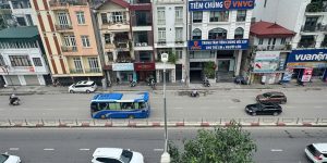 CHO THUÊ TẦNG 4 &amp; CĂN HỘ TẦNG 5 MẶT PHỐ NGHI TÀM – THANG MÁY RIÊNG, 2 MẶT THOÁNG