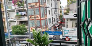 CHO THUÊ NGUYÊN TẦNG 2 PHÒNG  – 37 VĨNH HỘI, QUẬN 4