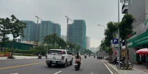 Cho thuê nhà Mặt phố Nguyễn Lam - kinh doanh đa ngành 40m2, 2 tầng, vỉa hè ô tô