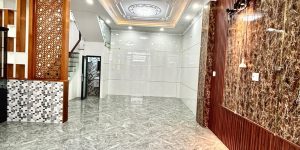 Hẻm đẹp nhất  Lê Văn Quới.oto đậu cửa,nhà 3/ nhưng sát mặt tiền đường,1 trục
