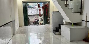NHÀ BTCT MẶT TIỀN HẺM THÔNG TÔ KÝ  7 TỶ GIẢM MẠNH CÒN 5 TỶ 5