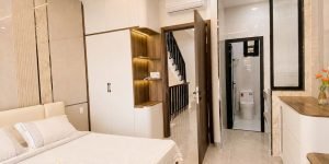 NHÀ ĐẸP BÌNH TÂN 5 TẦNG ĐẸP - HẺM XE TẢI - FULL NỘI THẤT