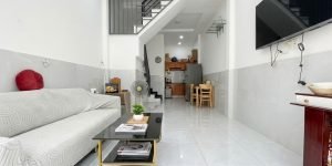 H2879  Nhà vuông vức có ST gần chợ An Nhơn - Giá 3.x tỷ