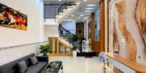 NHÀ 3 TẦNG KIÊN CỐ MỚI ĐẸP - 56M2 - 4*14M - SỔ ĐẸP VUÔNG VỨC HOÀN CÔNG ĐỦ - SÁT