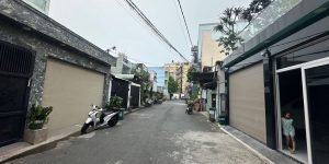 Bán nhà 4 tầng diện tích lớn 240m2 tại đường Trung Mỹ Tây 17 Quận 12 giá 13.8