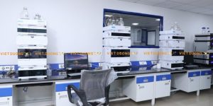 Bàn thí nghiệm đặt máy HPLC, bàn thí nghiệm đặt máy sắt ký, phòng thí nghiệm,