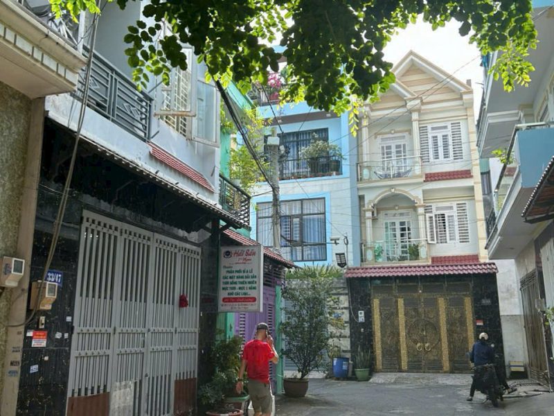 nha-1-tret-2-lau-dt-khung-ngang-4-8m-duong-o-to-lam-thi-ho-tan-chanh-hiep-q12
