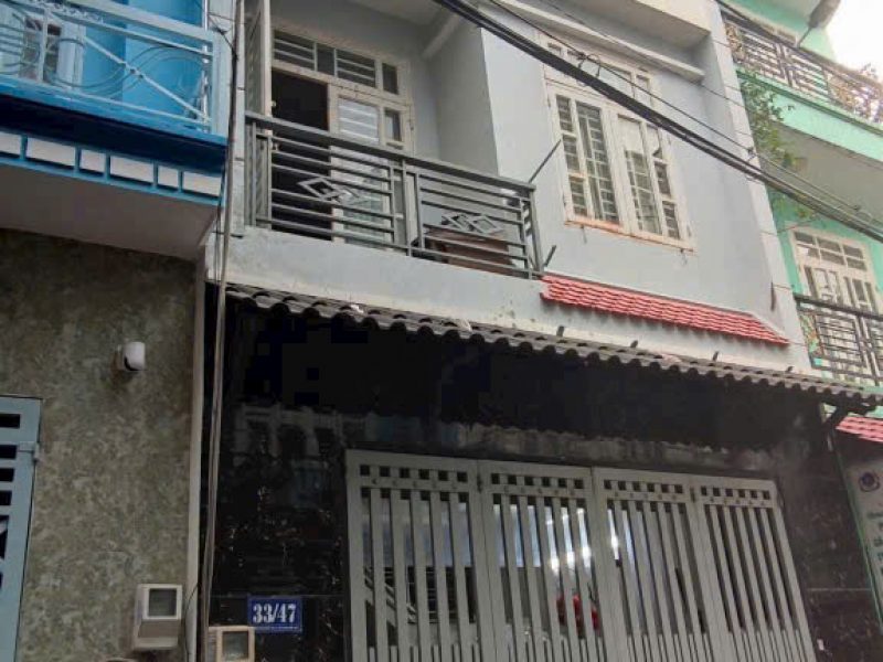 nha-1-tret-2-lau-dt-khung-ngang-4-8m-duong-o-to-lam-thi-ho-tan-chanh-hiep-q12