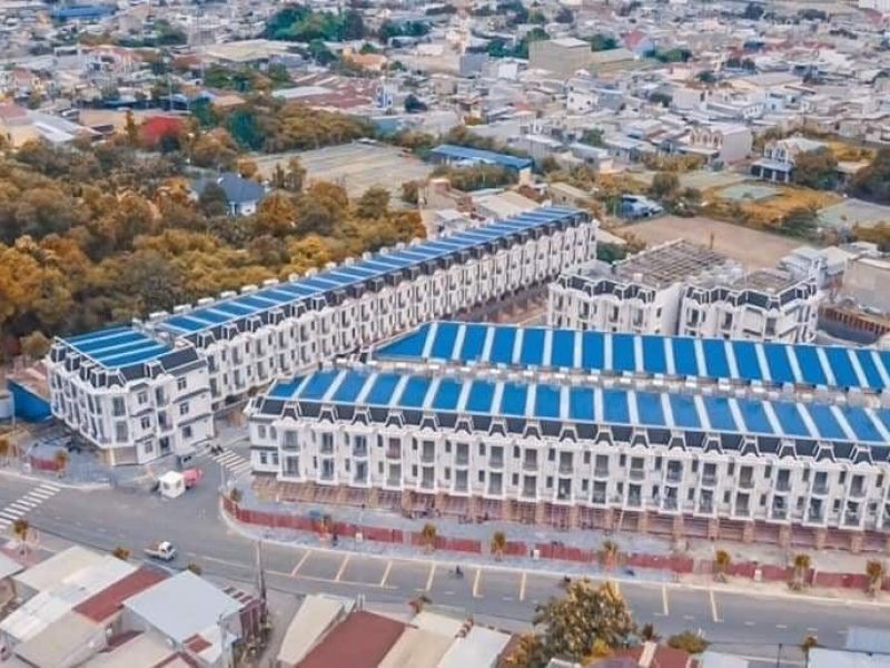 nha-moi-sang-xin-min-royal-town-nha-pho-1-tret-2-lau-xem-kiem-chung-ngay