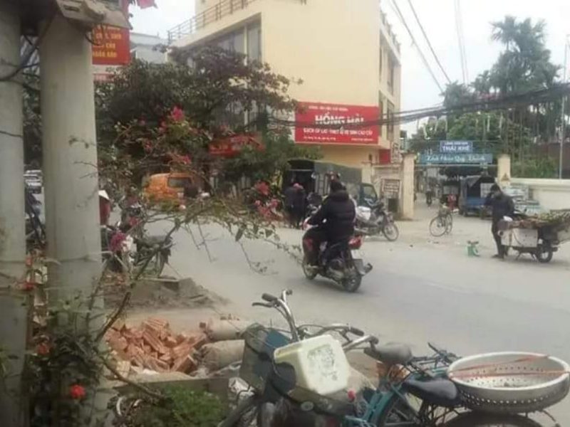 ban-nha-dat-cho-buong-quoc-oai-ha-noi