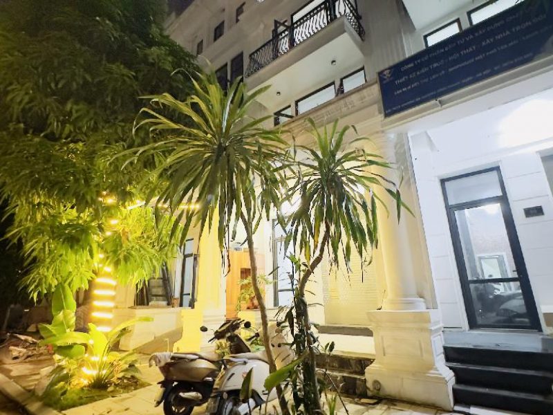 ban-nha-lien-ke-louis-city-tan-mai-5-tang-thang-may-long-lanh-hoang-mai