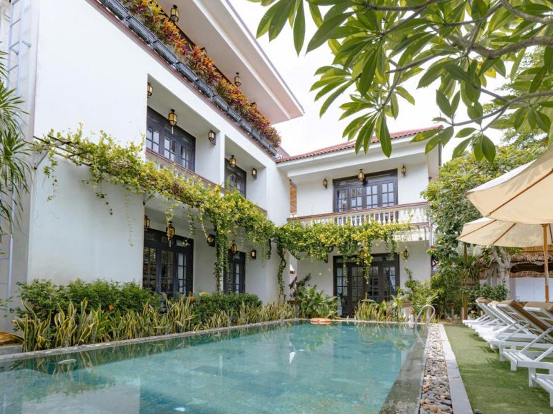 ban-villa-ven-song-voi-dong-tien-khai-thac-100tr-thang