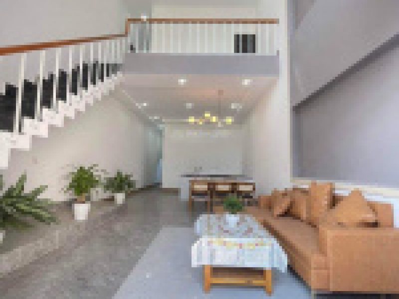 nha-an-vien-trang-bom-moi-xay-so-hong-rieng-1-tret-1-lung-3pn-2nvs-dt-80m2-canh