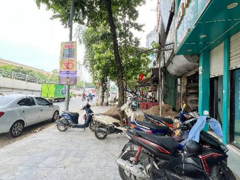ban-dat-mat-pho-dai-co-viet-tang-nha-hai-ba-trung