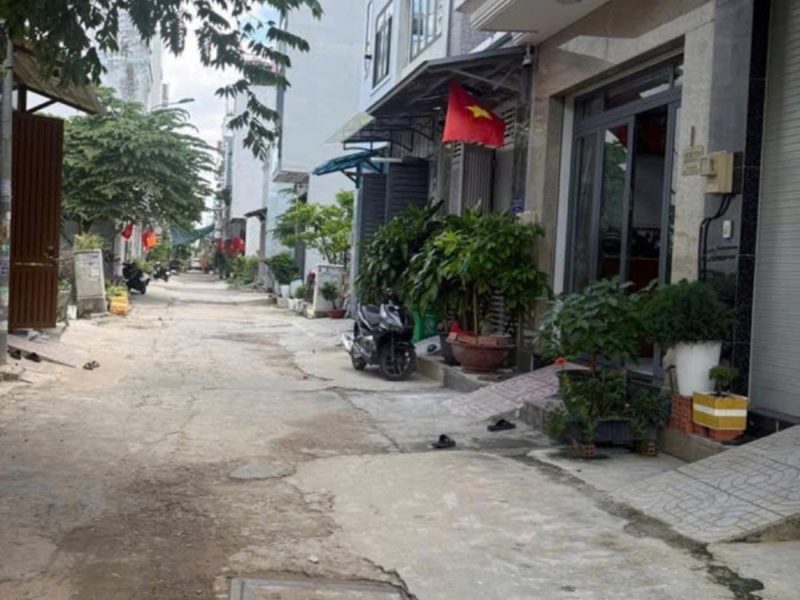 ban-nha-4-tang-duong-binh-thanh-quan-binh-tan-chi-nhinh-5-ty