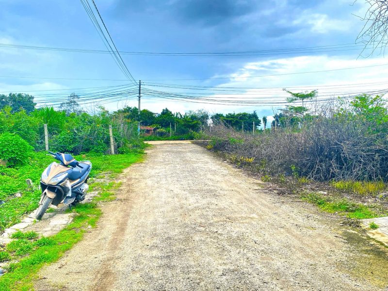 con-1-lo-hem-3-2-hem-dt724-phu-hoi-cu-duc-trong-dung-850tr