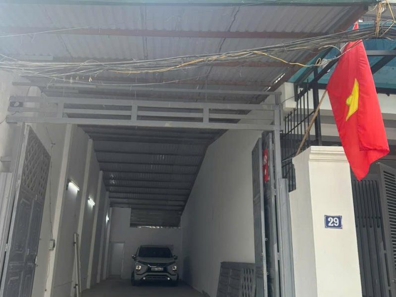 chinh-chu-ban-lo-dat-co-san-nha-dang-cho-thue-xuong-trc-nha-oto-tranh-xe-oto
