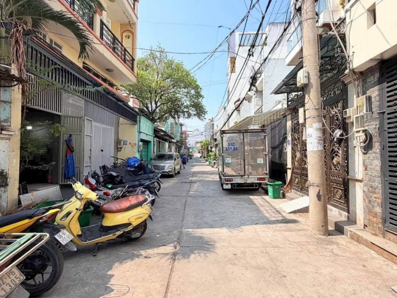 nha-binh-tan-hem-8m-72m2-3-tang-btct-chi-nhinh-6-ty