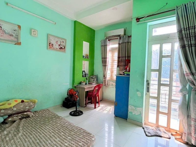 nha-binh-tan-hem-8m-72m2-3-tang-btct-chi-nhinh-6-ty