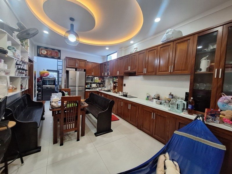 ban-nha-duong-so-35-hiep-binh-chanh-thu-duc-tp-hcm-dt-240m2-shr-gia-9-98