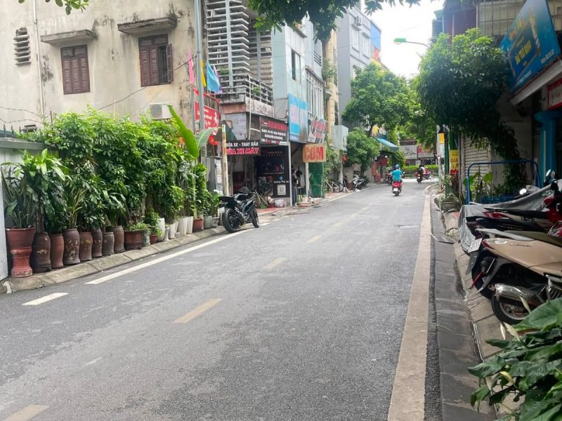 ban-nha-phuc-dong-long-bien-gara-o-to-thang-may-full-noi-that-vi-tri