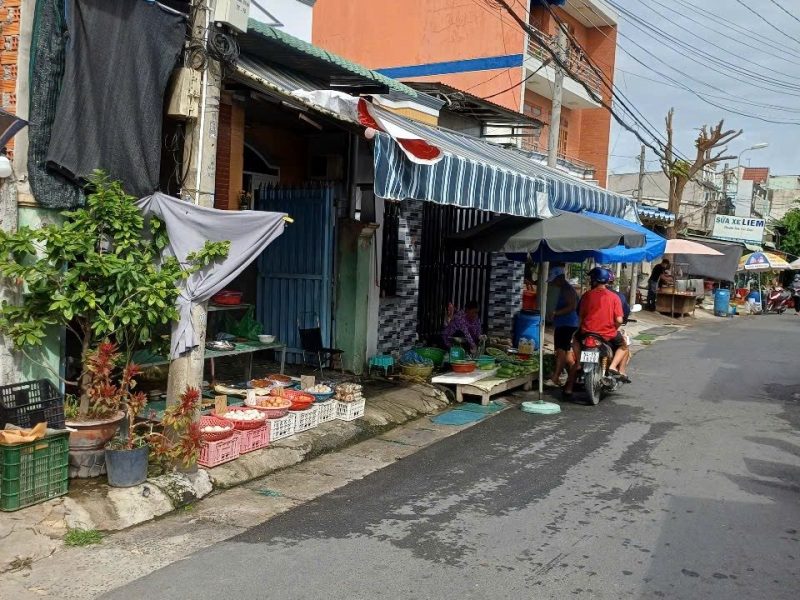 hot-hot-chinh-chu-can-ban-gap-nha-mat-tien-tai-duong-so-13c-kp-5-thi-tran