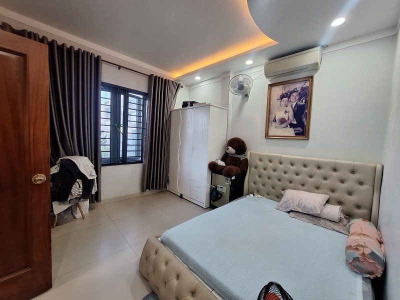 ban-nha-duong-so-35-hiep-binh-chanh-thu-duc-tp-hcm-dt-240m2-shr-gia-9-98