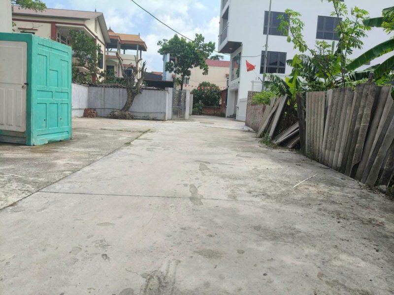 chong-om-con-tho-can-ban-gap-80m2-mt5m-8-x-ty-nguyen-khe-dong-anh-3-o