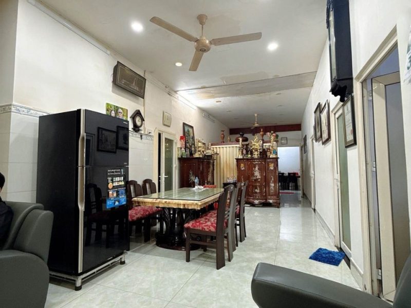 -d2607-chdv-26-phong-no-hau-khung-16m-sat-cho-hoang-hoa-tham-35-x-ty