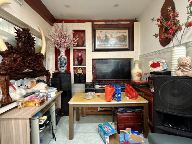 -d2607-chdv-26-phong-no-hau-khung-16m-sat-cho-hoang-hoa-tham-35-x-ty