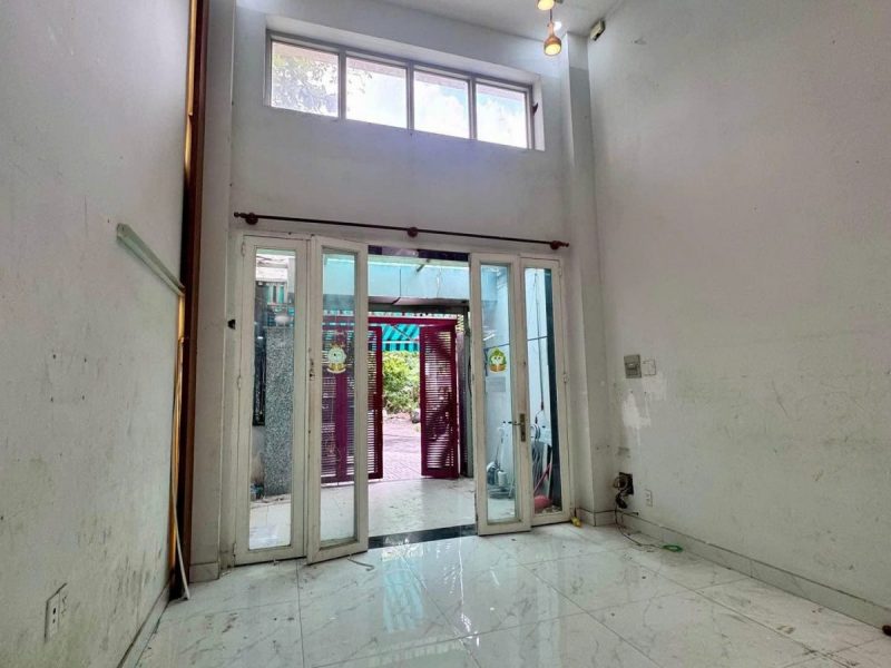 giam-200-trieu-nha-4-tang-kdc-an-suong-5pn-5wc-mo-van-phong-cong-ty-gia