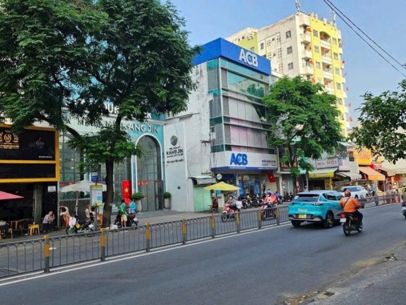 building-dong-tien-q5-hop-dong-thue-700-trieu-thang-trung-tam-tp-hcm