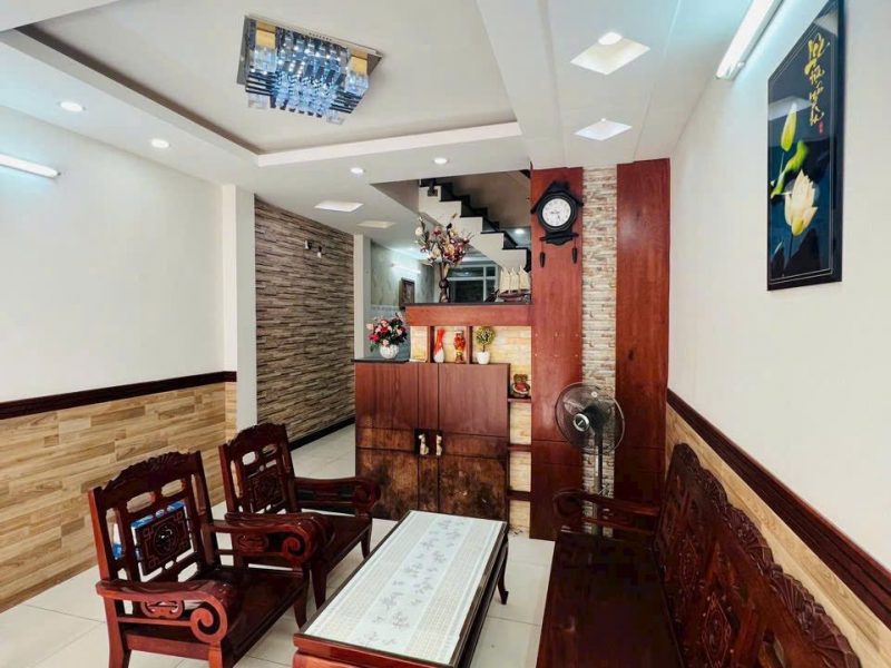 hem-xe-hoi-7m-thoai-ngoc-hau-90m2-vuong-dep-3-tang-8-phong-ngu-chi-9-ty