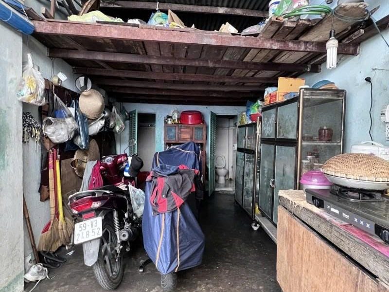 ban-nha-mat-tien-phan-van-tri-ngay-cho-go-vap-8-3x30m-cap-4-tien-xay-1