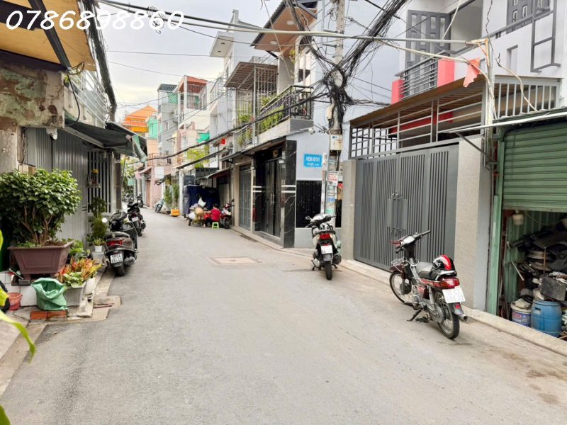 ban-nha-mat-tien-hem-95-le-van-luong-quan-7