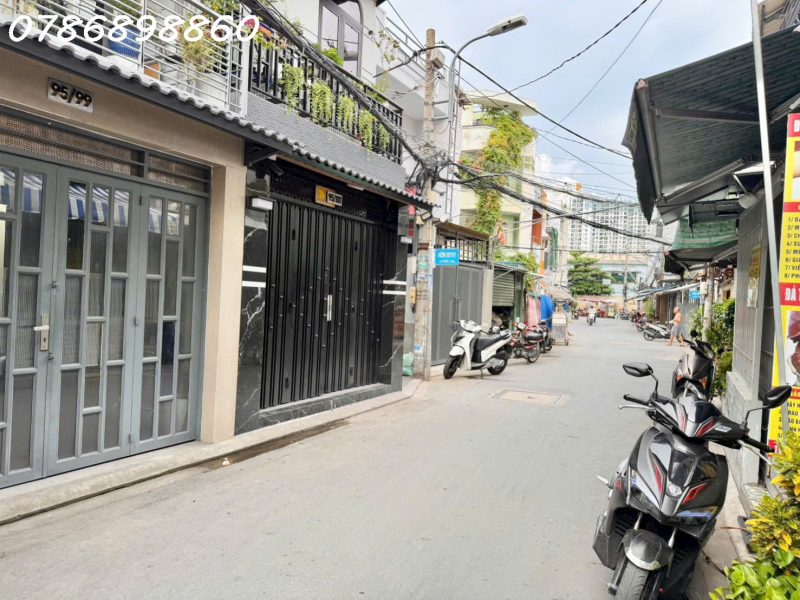 ban-nha-mat-tien-hem-95-le-van-luong-quan-7