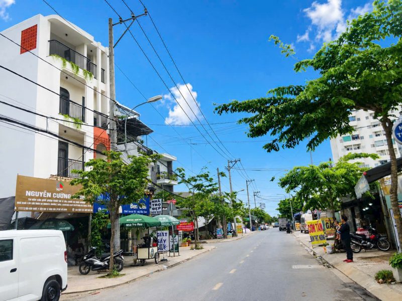 nhinh-10-ty-so-huu-nha-mat-tien-kinh-doanh-gan-thach-lam-phu-thanh-tan-phu-