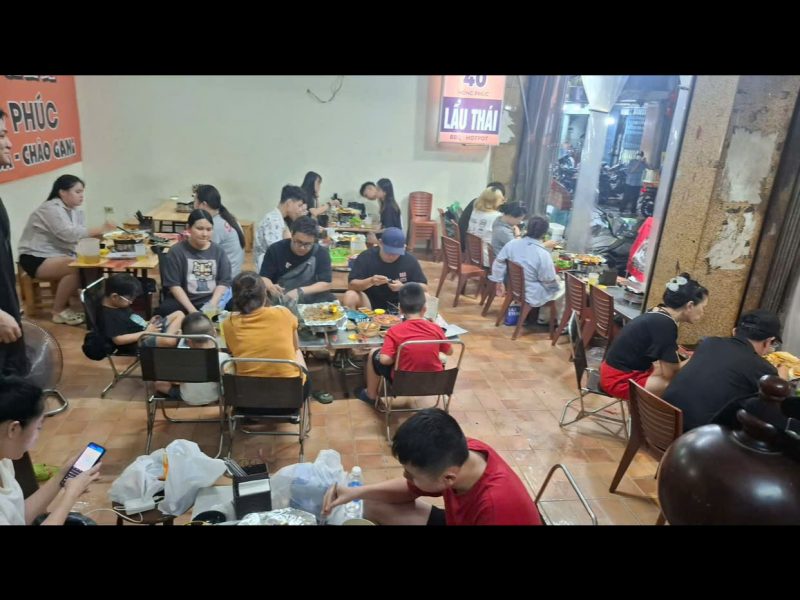 share-mat-bang-kinh-doanh-tai-truc-bach-trung-tam-pho-co-ha-noi