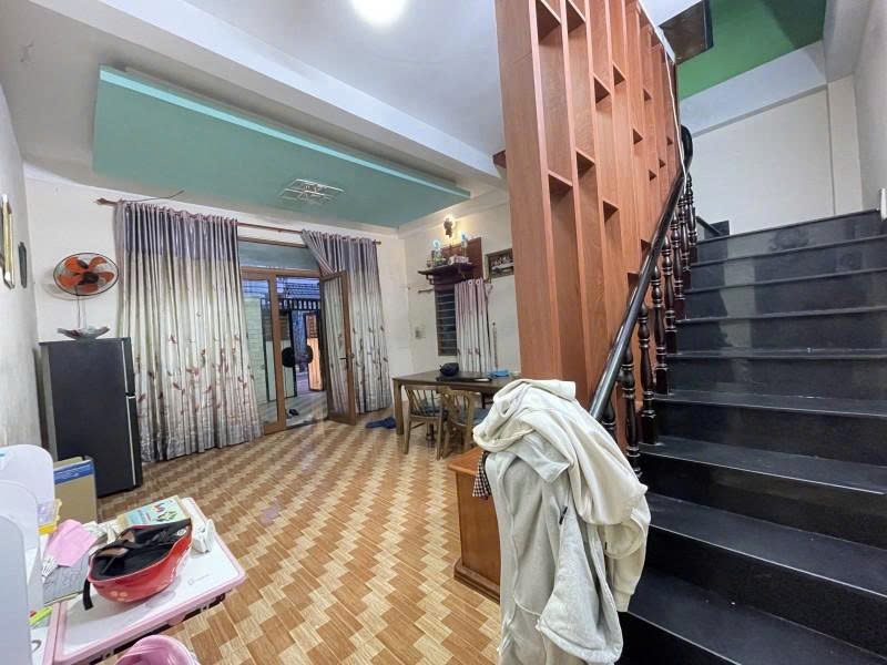 ban-nha-mat-tien-dong-hung-thuan-19-gan-quang-trung-cho-cau-10x26m-2-tang-