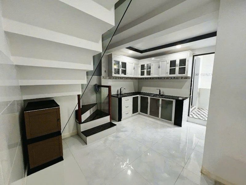 nha-pho-doi-dien-van-phuc-city-62m2-chi-nhinh-5-ty-khu-vuc-co-nhieu-chung