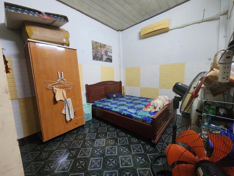 -t2715-hiem-nha-1-nguyen-thuong-hien-sat-dh-tai-chinh-2-72m2-ngang-6-5m-
