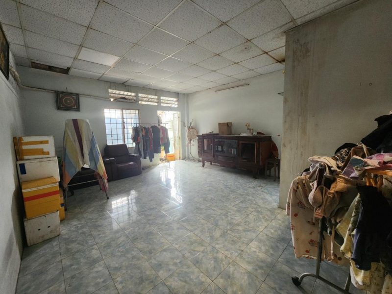 -t2715-hiem-nha-1-nguyen-thuong-hien-sat-dh-tai-chinh-2-72m2-ngang-6-5m-