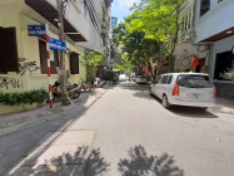 ban-nha-ngu-xa-nguyen-khac-hieu-ba-dinh-215m2-mt10m-dat-vang-phu-hop-xay-toa