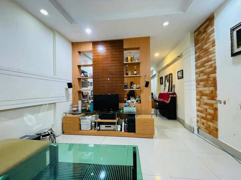 ha-sau-3-ty-ban-nha-mat-tien-ba-gia-ngay-cho-vai-tan-binh-4x20m-4-tang-6