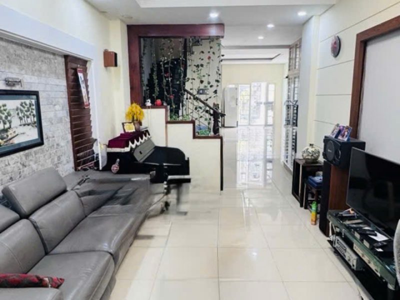 hiem-ban-nha-quan-7-nguyen-thi-thap-lam-van-ben-5-24m-chi-14-ty