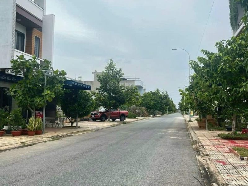 ban-dat-chinh-chu-ngay-san-bay-long-thanh-gan-tai-dinh-cu-duong-dt-769-dt-126m2