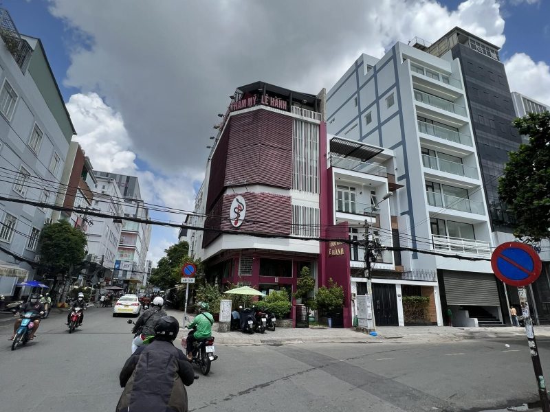 ban-nha-mt-nguyen-bieu-quan-5-6x20m-7-lau-thang-may-gia-49-ty-