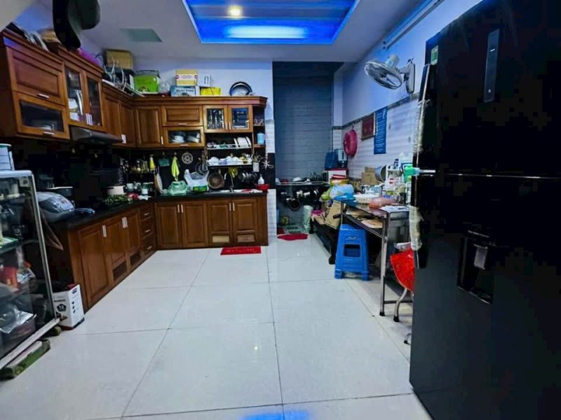 nha-duong-so-8-p11-go-vap-dt-62m2-3-lau-4pn-5wc-gia-6-85-ty