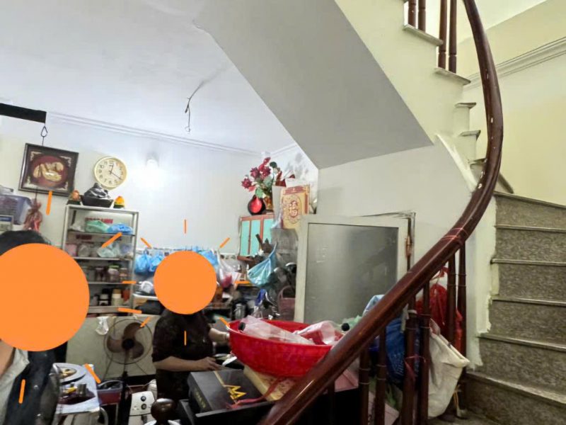 ban-nha-tan-mai-5-tang-dan-xay-o-to-cach-20m-hoang-mai